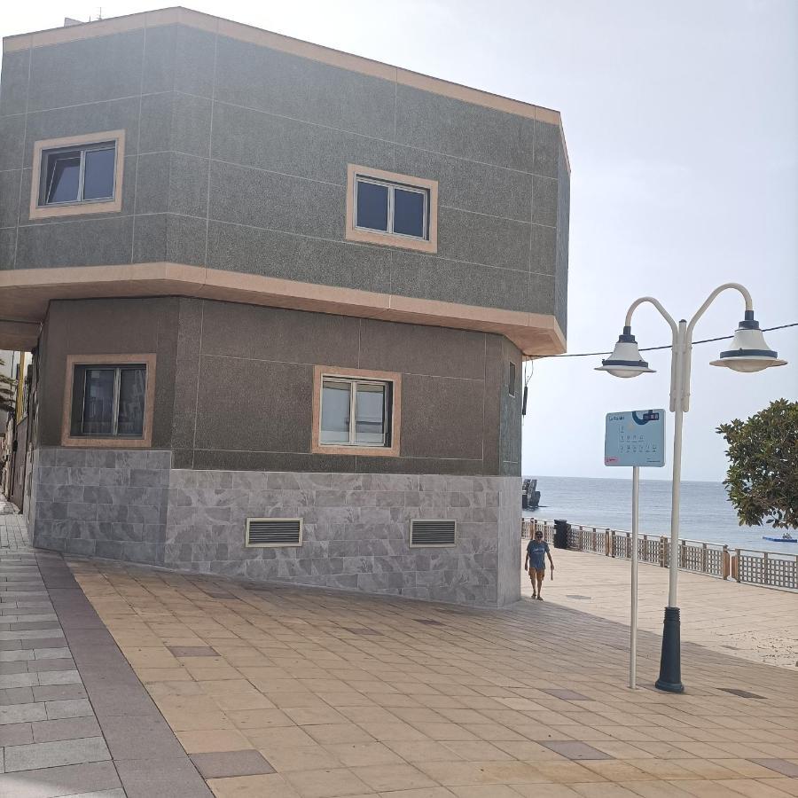 Sea View On Arinaga Beach Apartment Bagian luar foto