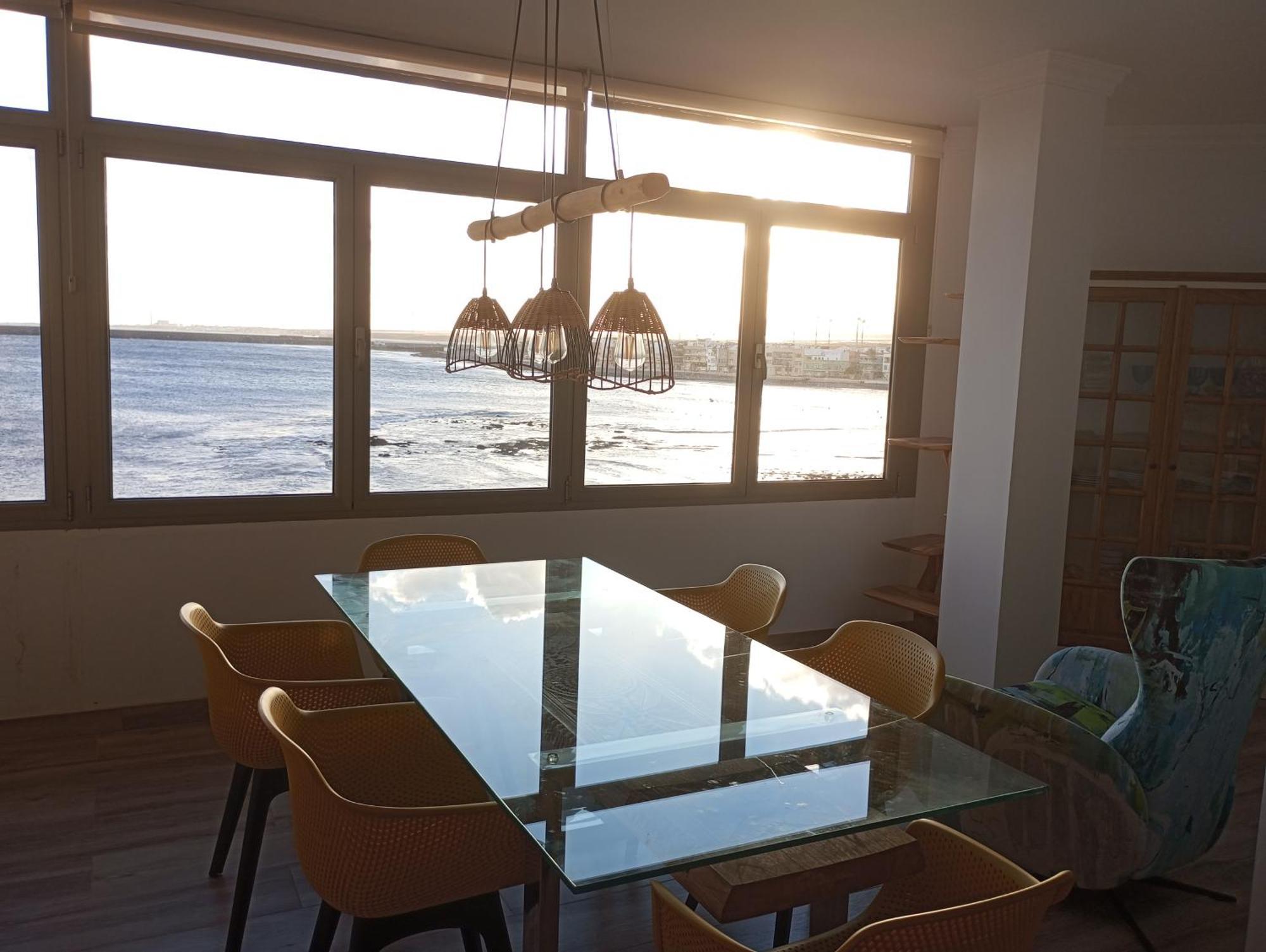 Sea View On Arinaga Beach Apartment Bagian luar foto