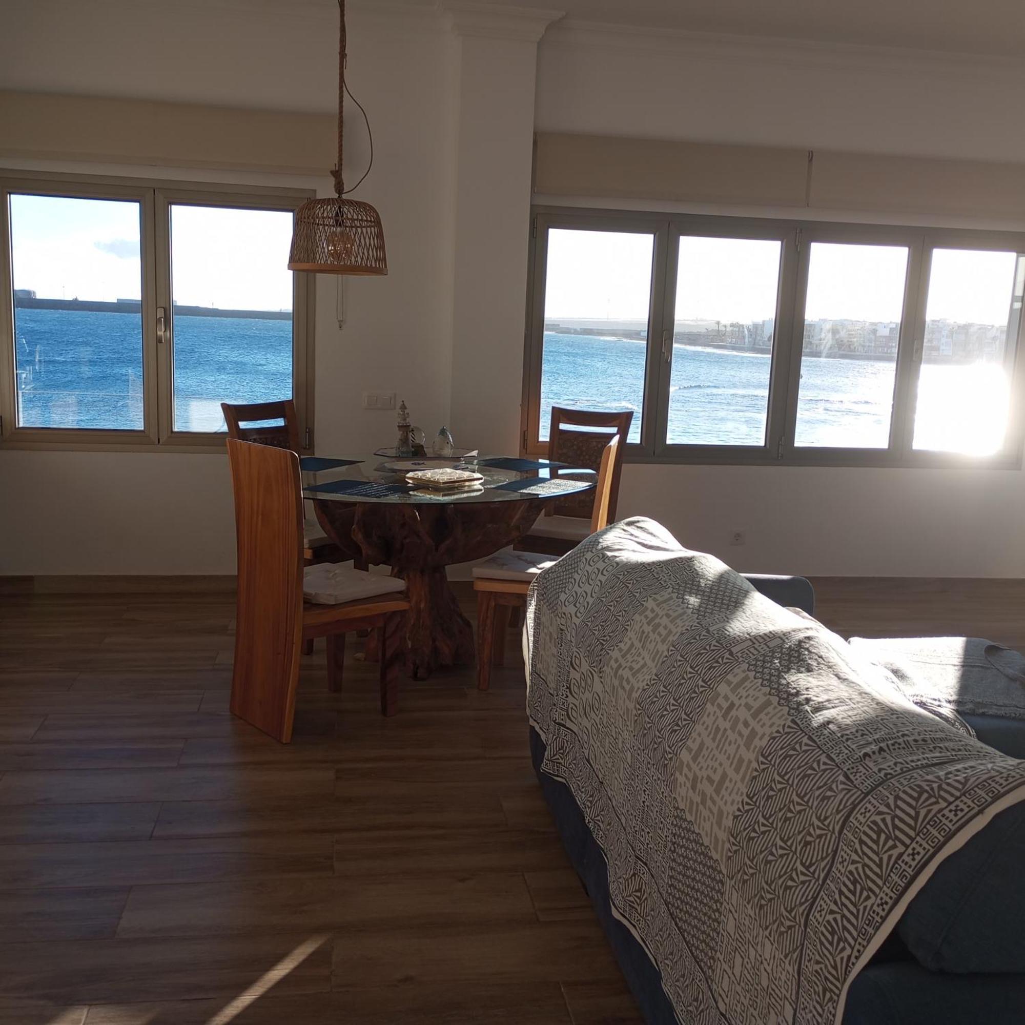 Sea View On Arinaga Beach Apartment Bagian luar foto