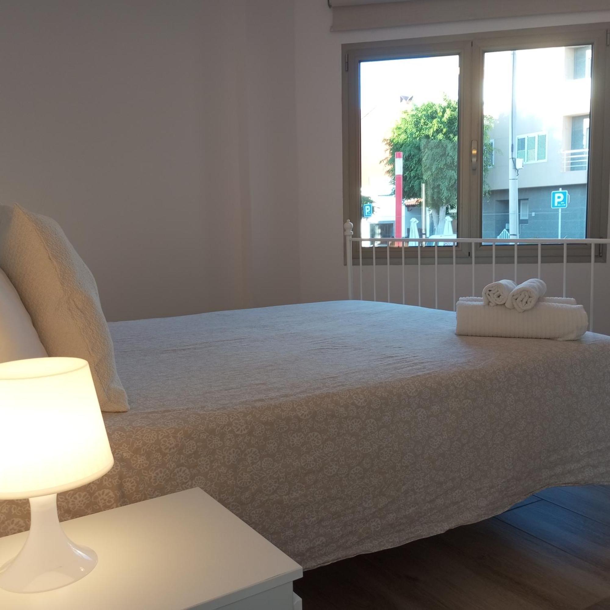 Sea View On Arinaga Beach Apartment Bagian luar foto